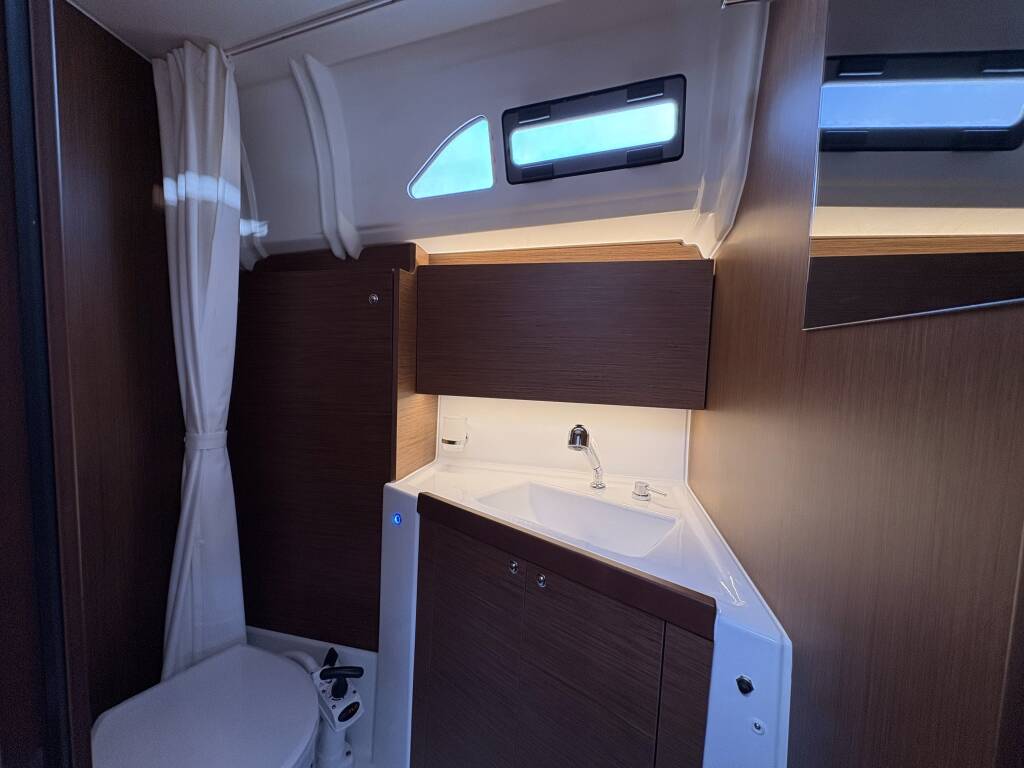 Segelyachten Oceanis 40.1 