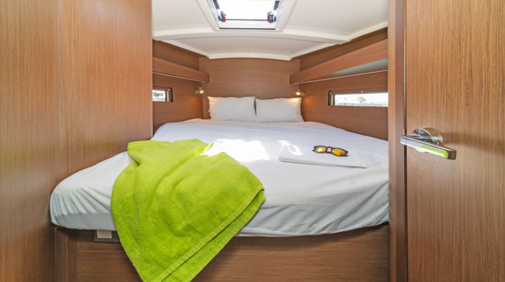 Segelyachten Oceanis 40.1 Roza