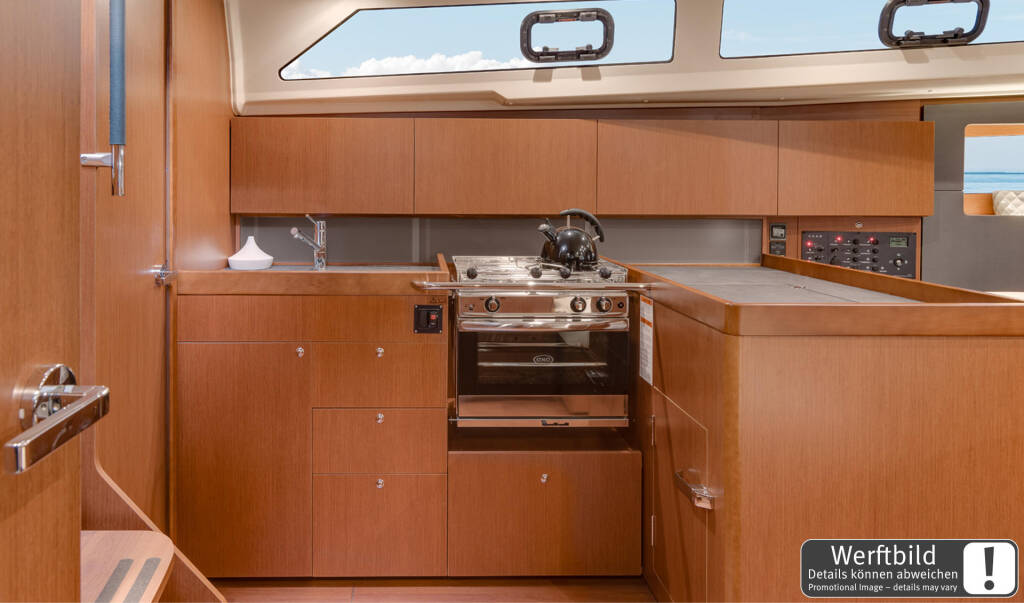 Sailing yacht Oceanis 40.1 Namaka Okula