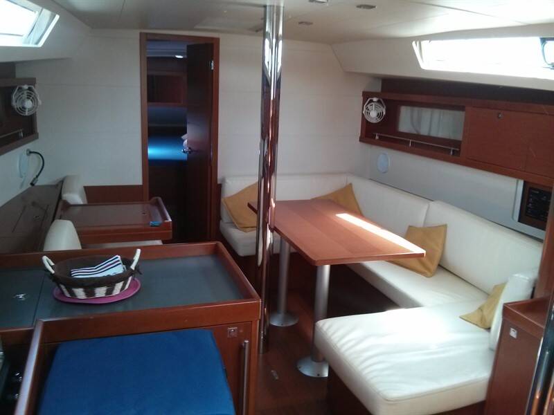 Segelyachten Oceanis 41 Warrior