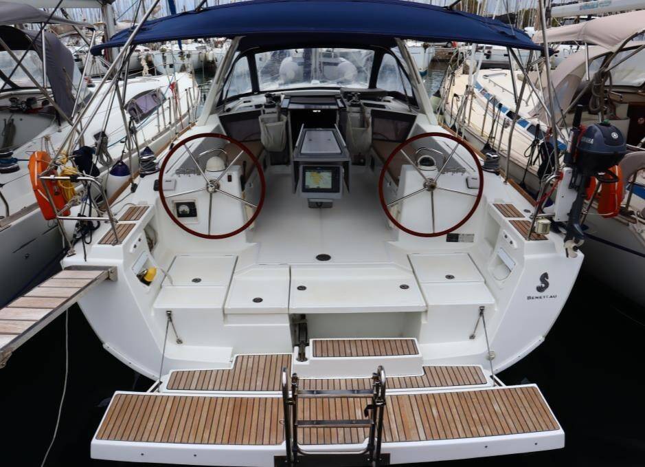Sailing yacht Oceanis 41 Ecstasea