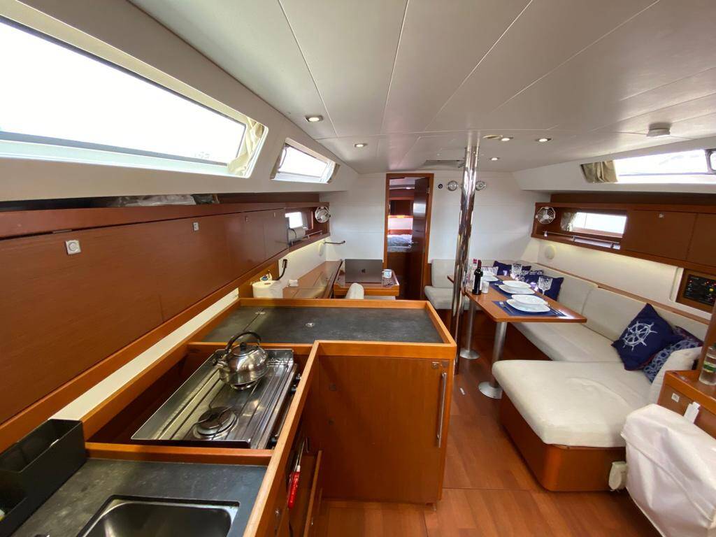 Segelyachten Oceanis 41 Tina