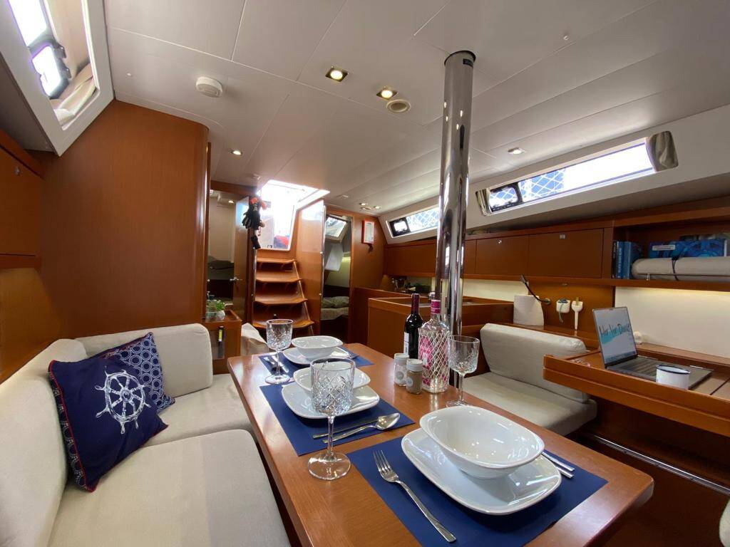 Segelyachten Oceanis 41 Tina
