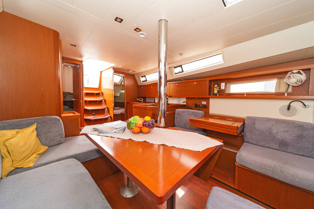 Segelyachten Oceanis 41 Huschel II