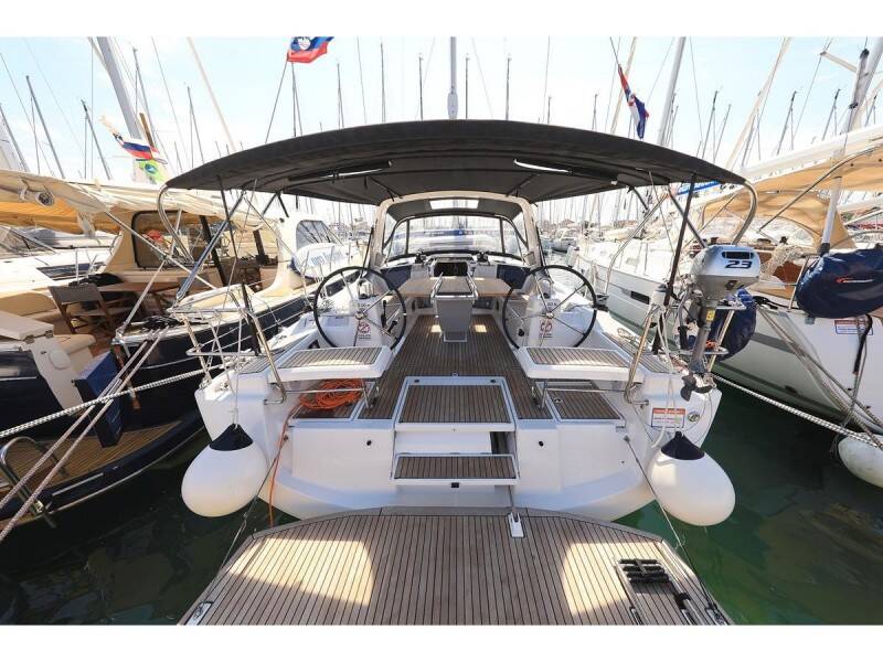 Segelyachten Oceanis 41.1 Dalmatinka