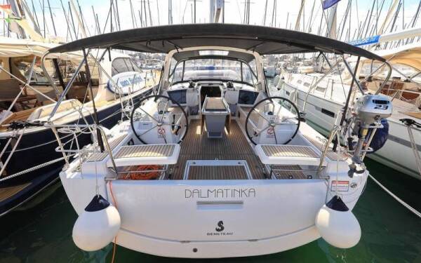 Oceanis 41.1 Dalmatinka Marina Kornati, Biograd