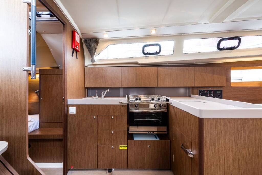 Segelyachten Oceanis 41.1 Elena