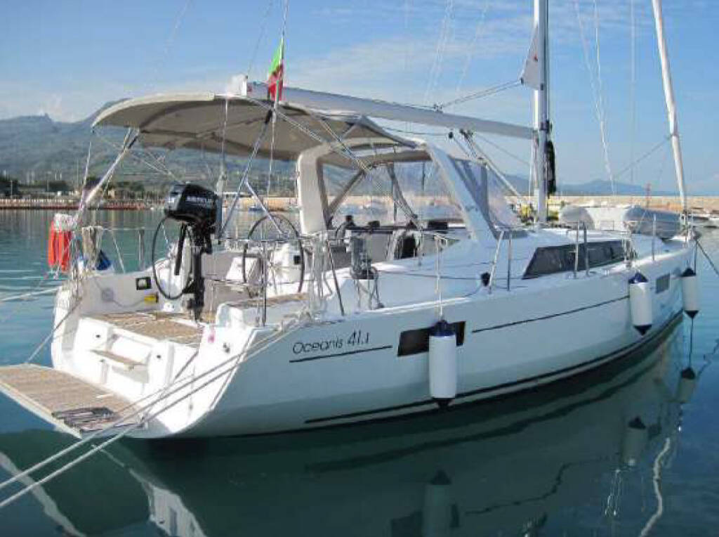 Sailing yacht Oceanis 41.1 ECONOMY
