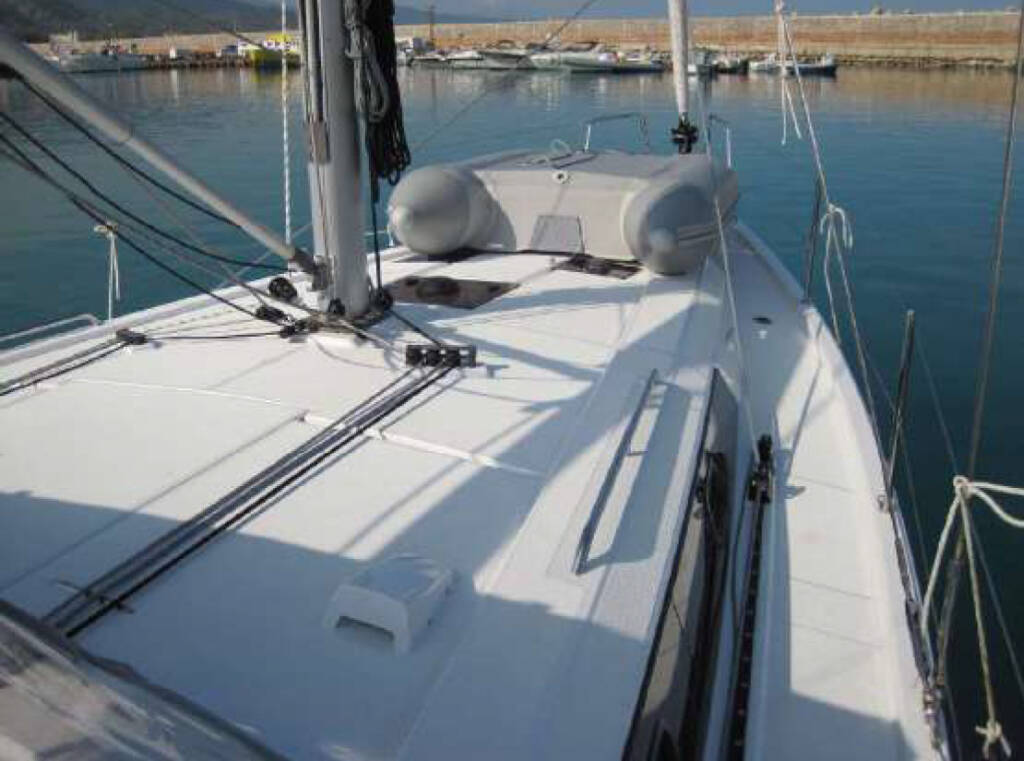 Sailing yacht Oceanis 41.1 ECONOMY