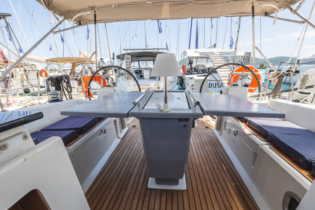 Segelyachten Oceanis 41.1 Peace