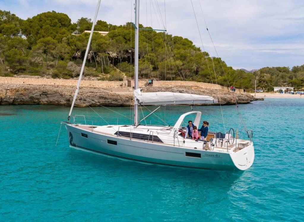 Segelyachten Oceanis 41.1 Targa
