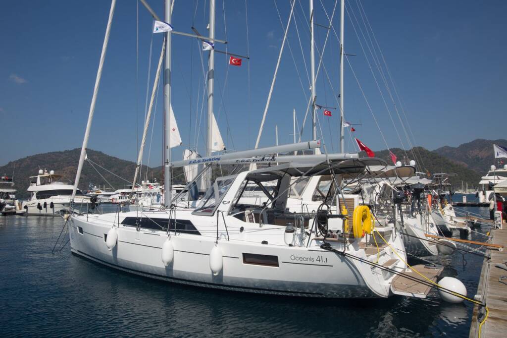 Segelyachten Oceanis 41.1 Friends