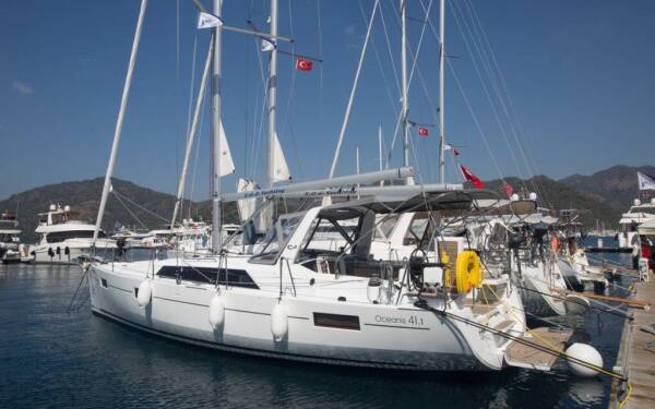 Oceanis 41.1 Friends Göcek