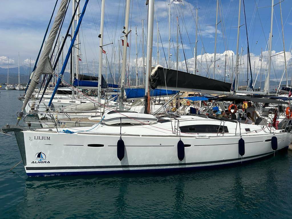 Segelyachten Oceanis 43 Family Lilium