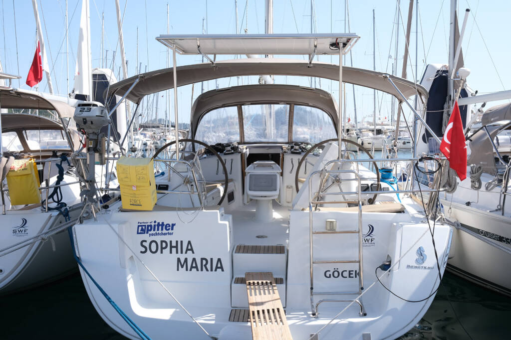 Sailing yacht Oceanis 43 Family Sophia-Maria