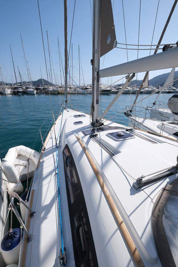 Sailing yacht Oceanis 43 Family Sophia-Maria