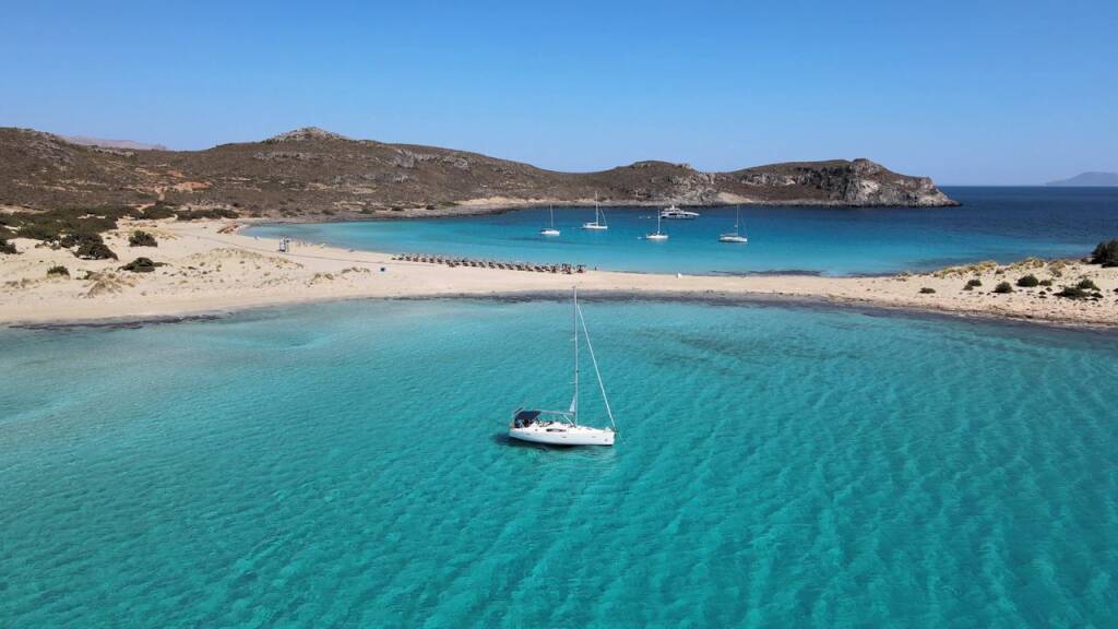Sailing yacht Oceanis 43 Serenity