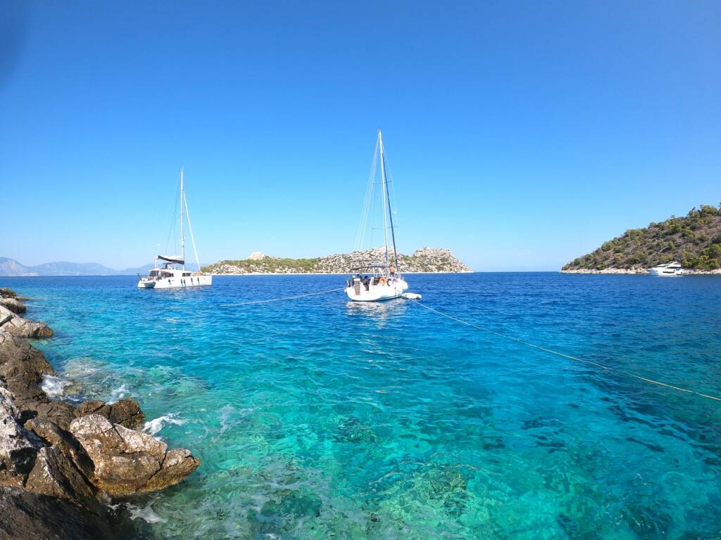 Sailing yacht Oceanis 43 Serenity