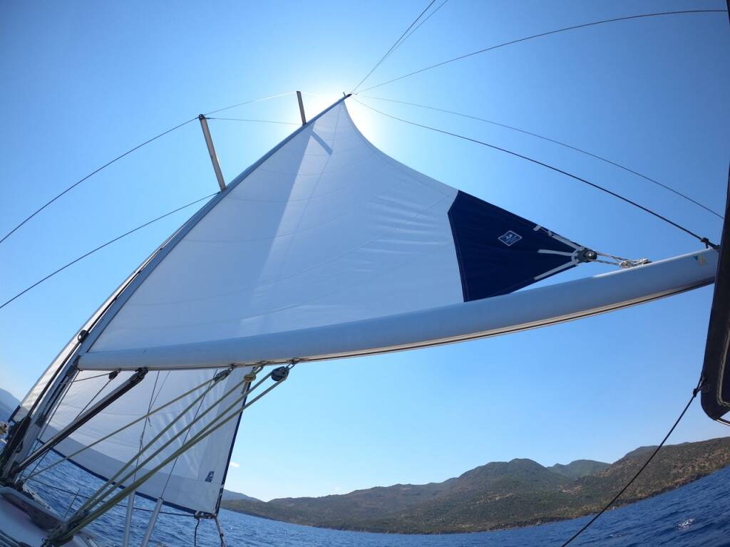 Sailing yacht Oceanis 43 Serenity