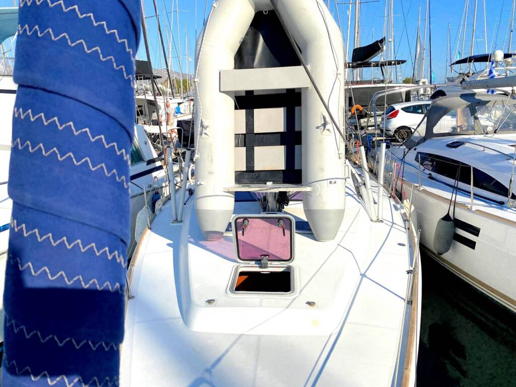 Sailing yacht Oceanis 43 Serenity