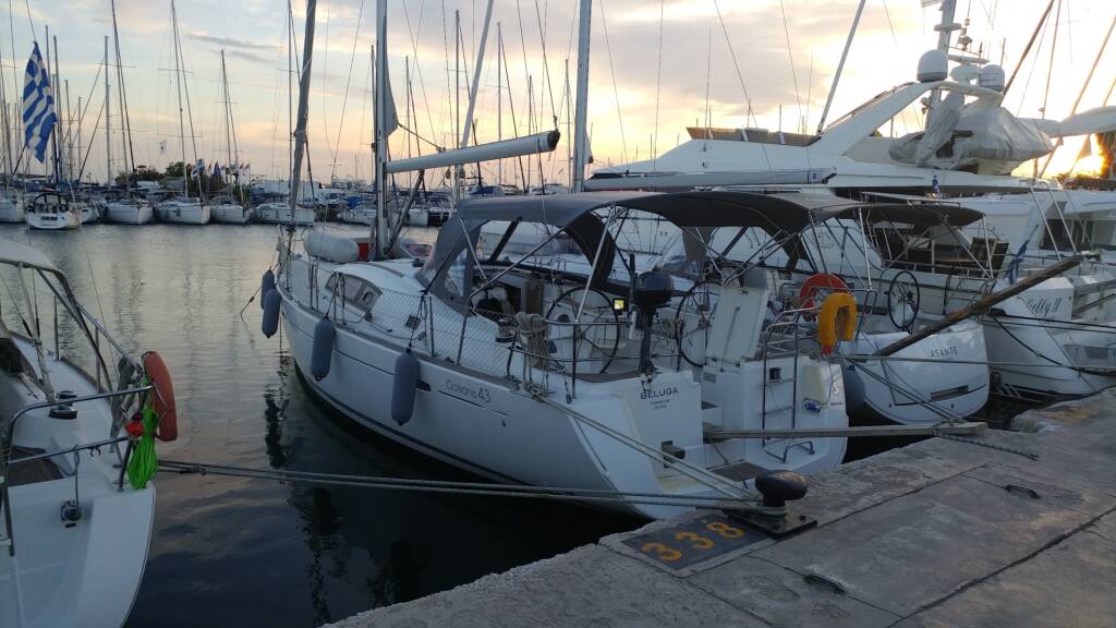 Sailing yacht Oceanis 43 Beluga