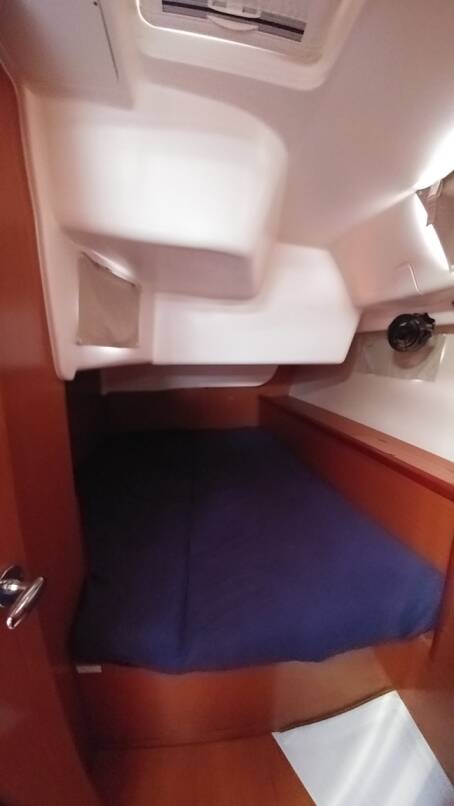 Sailing yacht Oceanis 43 Beluga