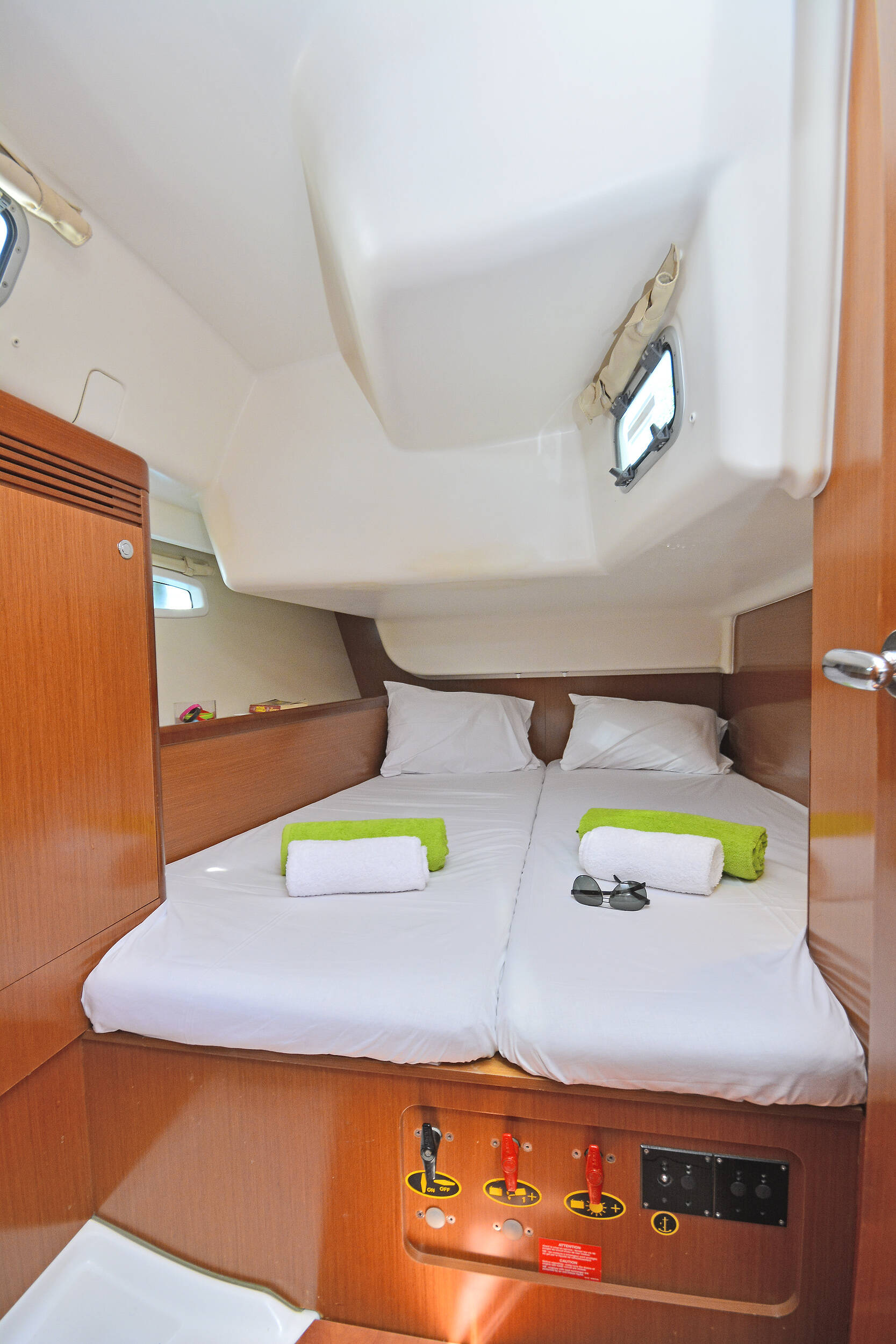 Segelyachten Oceanis 43 Konstantinos