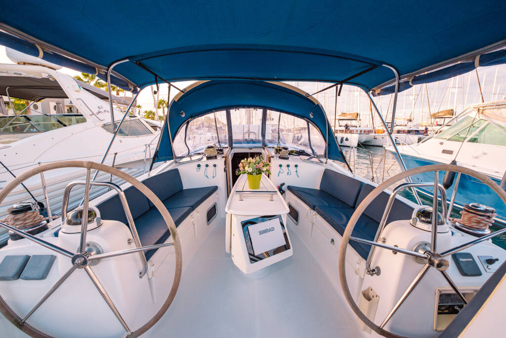 Segelyachten Oceanis 43 Belamour