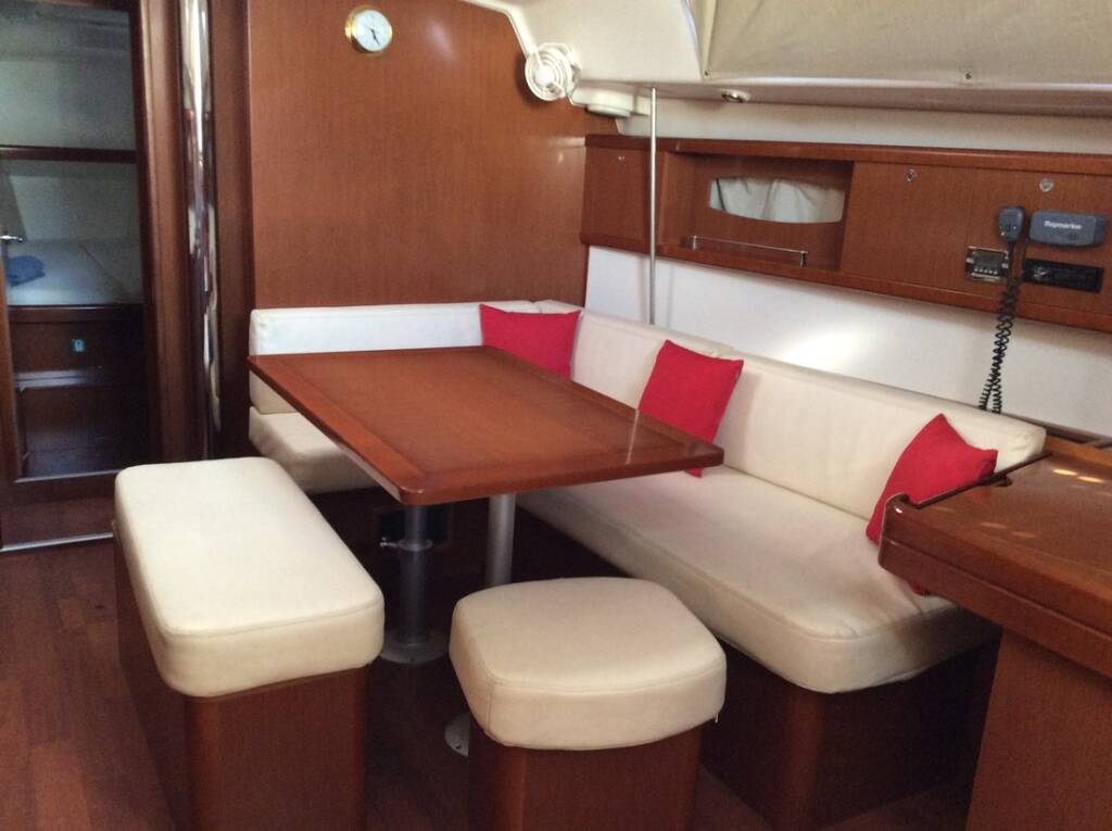 Sailing yacht Oceanis 43 Fantasea