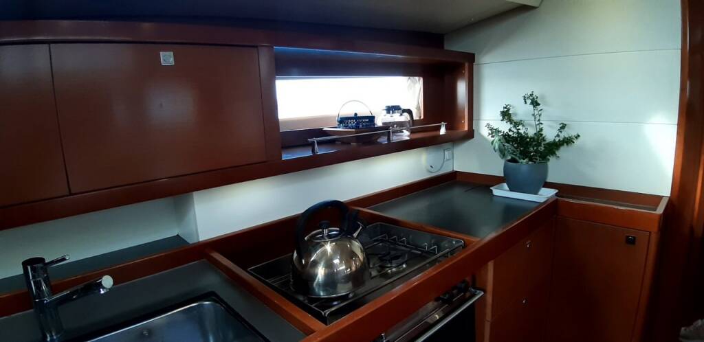 Sailing yacht Oceanis 45 Zeppelin