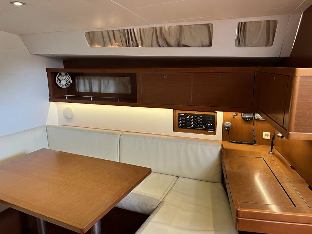 Segelyachten Oceanis 45 Beautiful Love