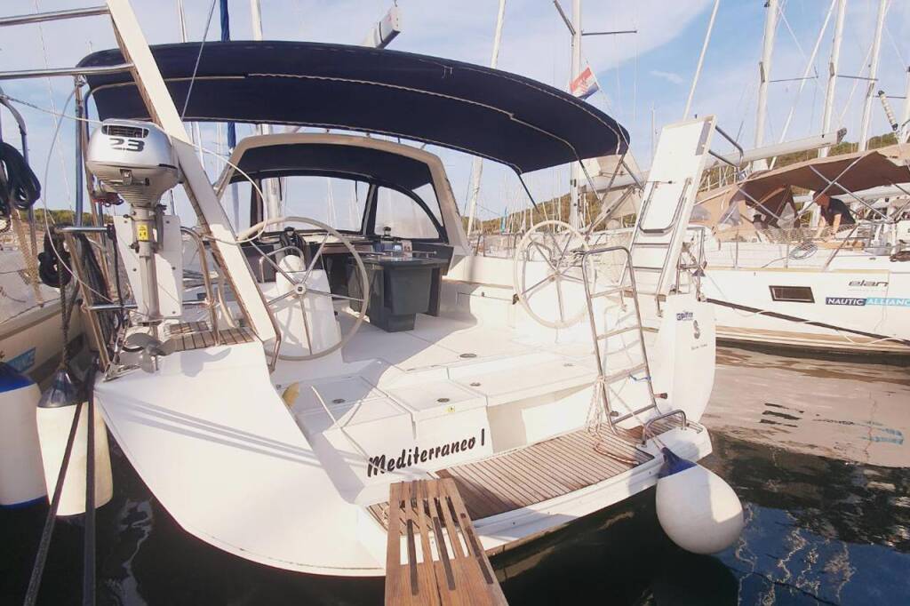 Sailing yacht Oceanis 45 Mediterraneo