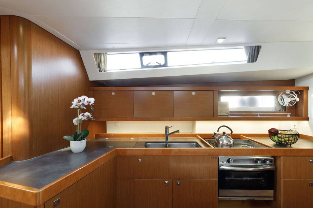 Sailing yacht Oceanis 45 Stella