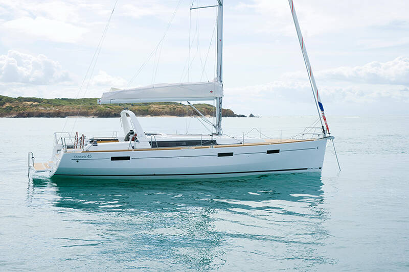 Sailing yacht Oceanis 45 Hande