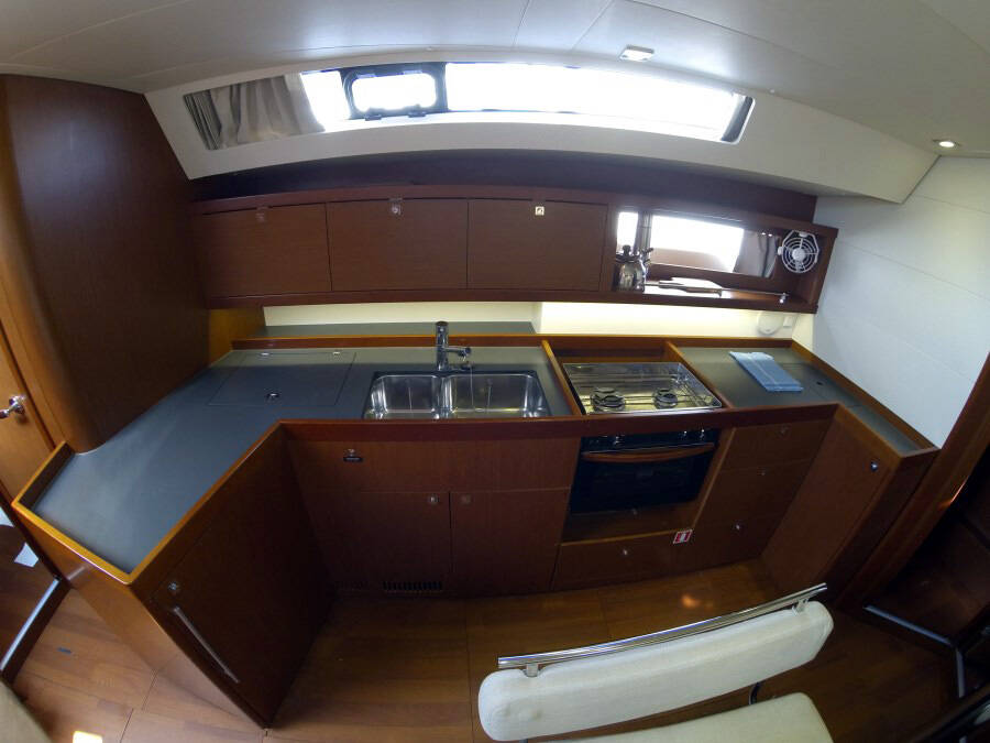 Segelyachten Oceanis 45 Neška II