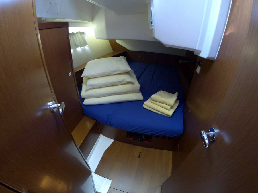 Segelyachten Oceanis 45 Neška II
