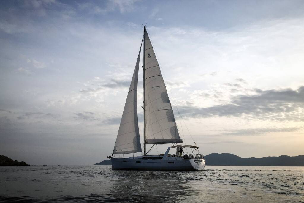 Sailing yacht Oceanis 45 Soul