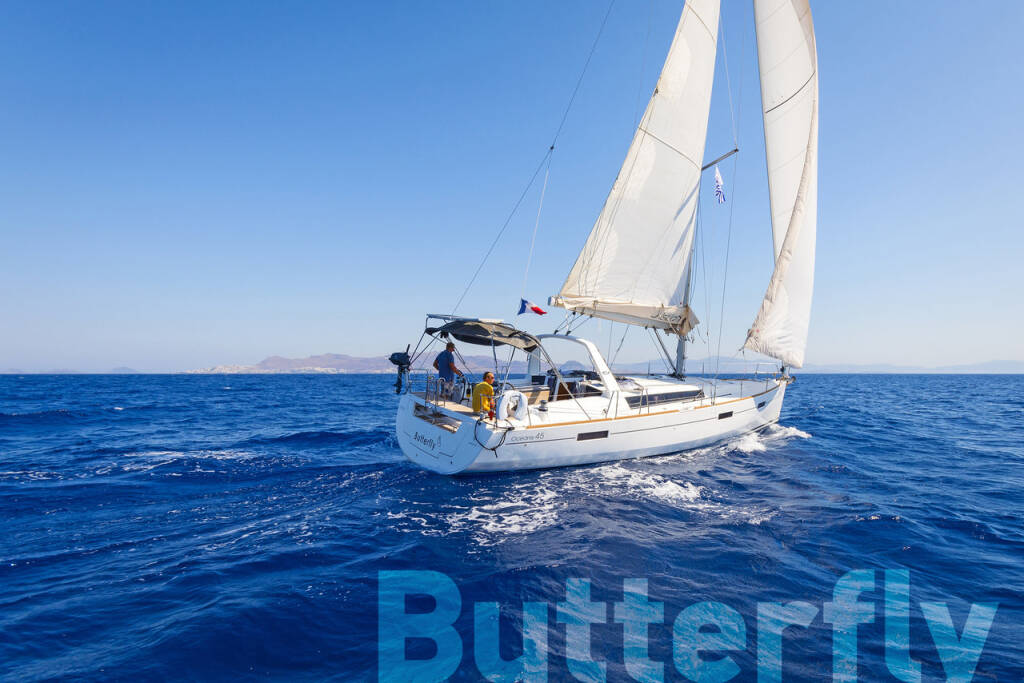Sailing yacht Oceanis 45 Butterfly