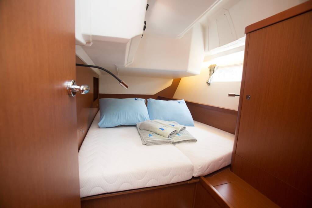 Segelyachten Oceanis 45 Dianora