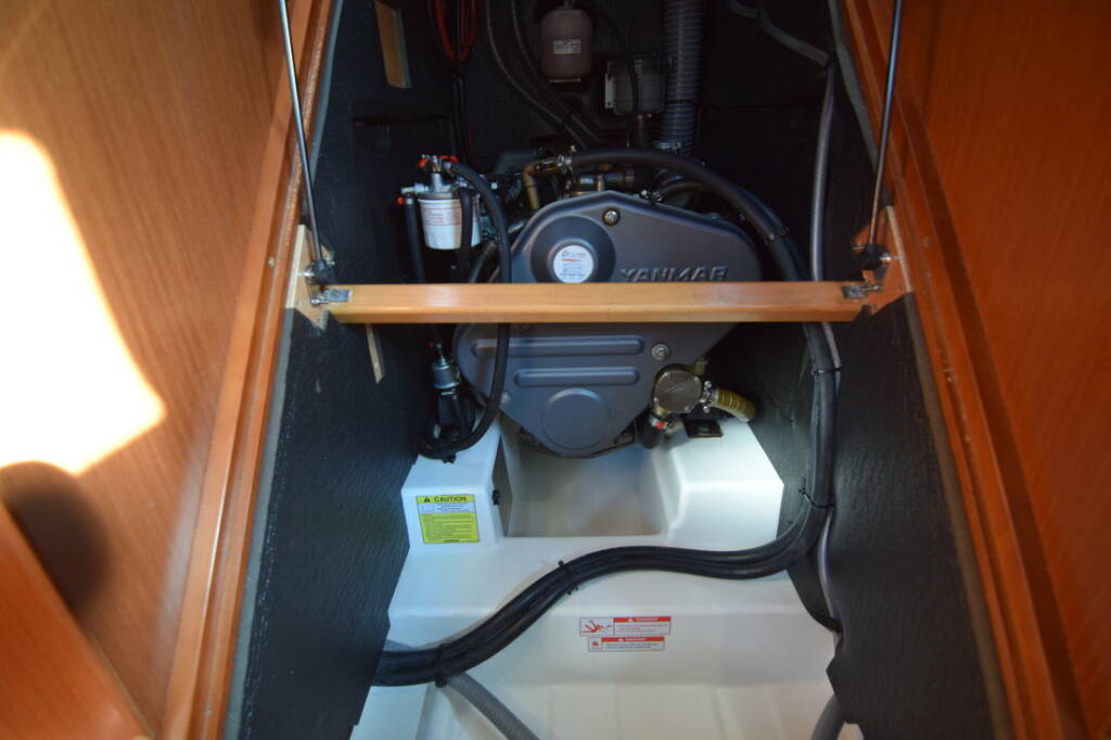 Sailing yacht Oceanis 45 Semiramis