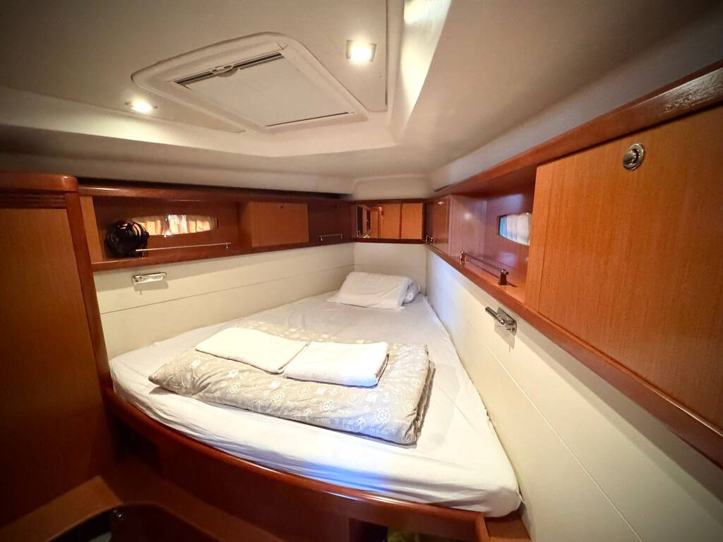 Segelyachten Oceanis 46 Viento