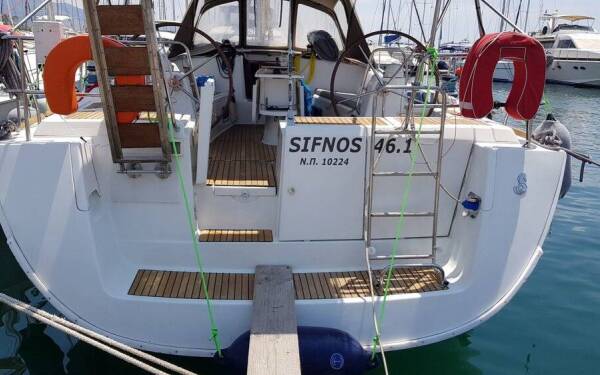 Oceanis 46 Sifnos 46.1 Athens, Alimos marina