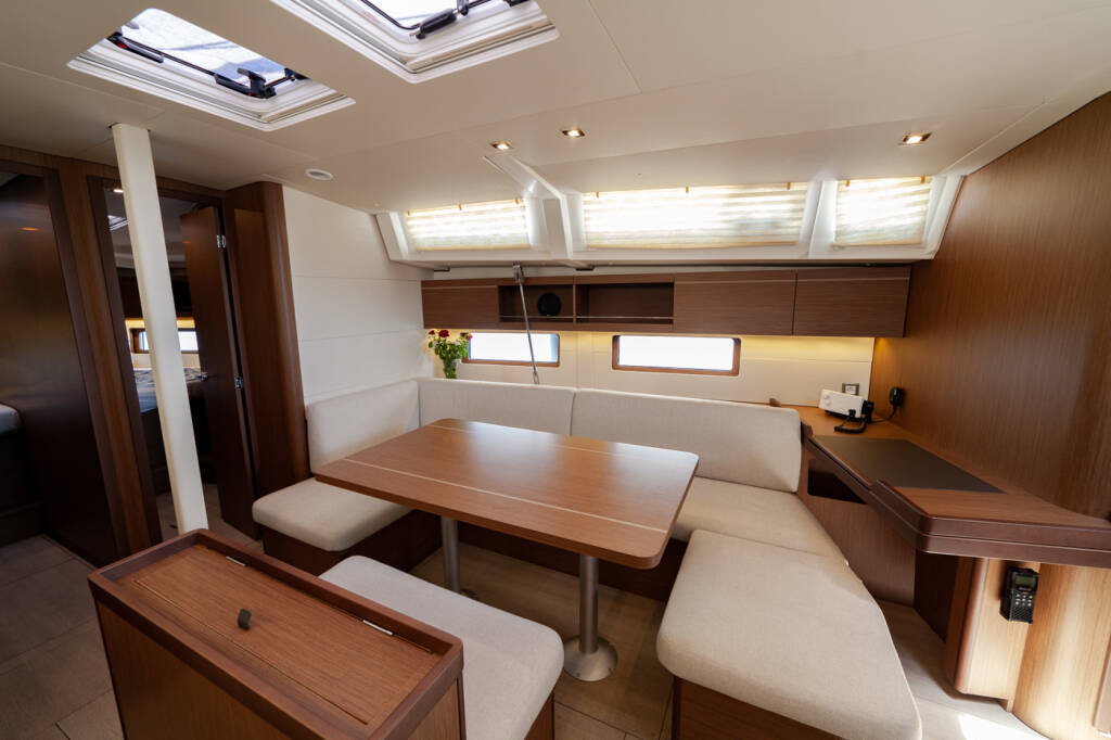 Sailing yacht Oceanis 46.1 Sail Delta