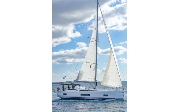 Oceanis 46.1 Whisper Athens, Alimos marina