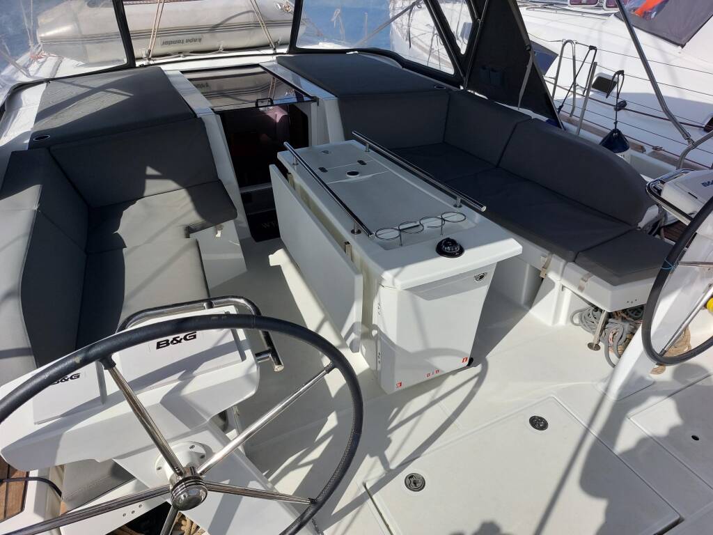 Segelyachten Oceanis 46.1 Kalmi