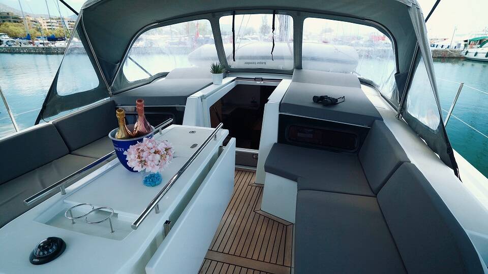Segelyachten Oceanis 46.1 Aeolian Melody