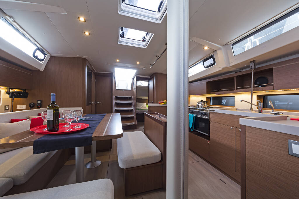 Sailing yacht Oceanis 46.1 Rebekka Blue