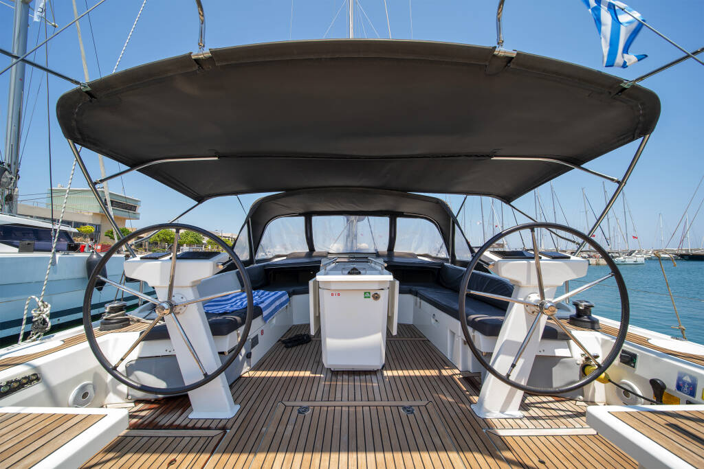 Sailing yacht Oceanis 46.1 Rebekka Blue