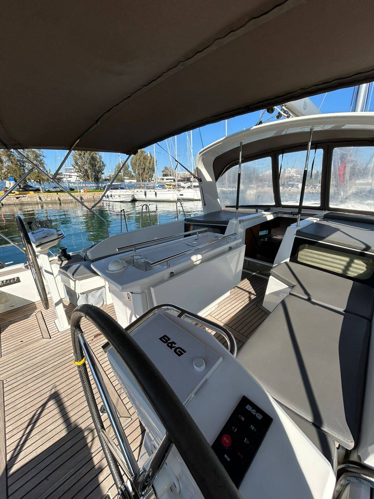 Segelyachten Oceanis 46.1 Blue Satellite