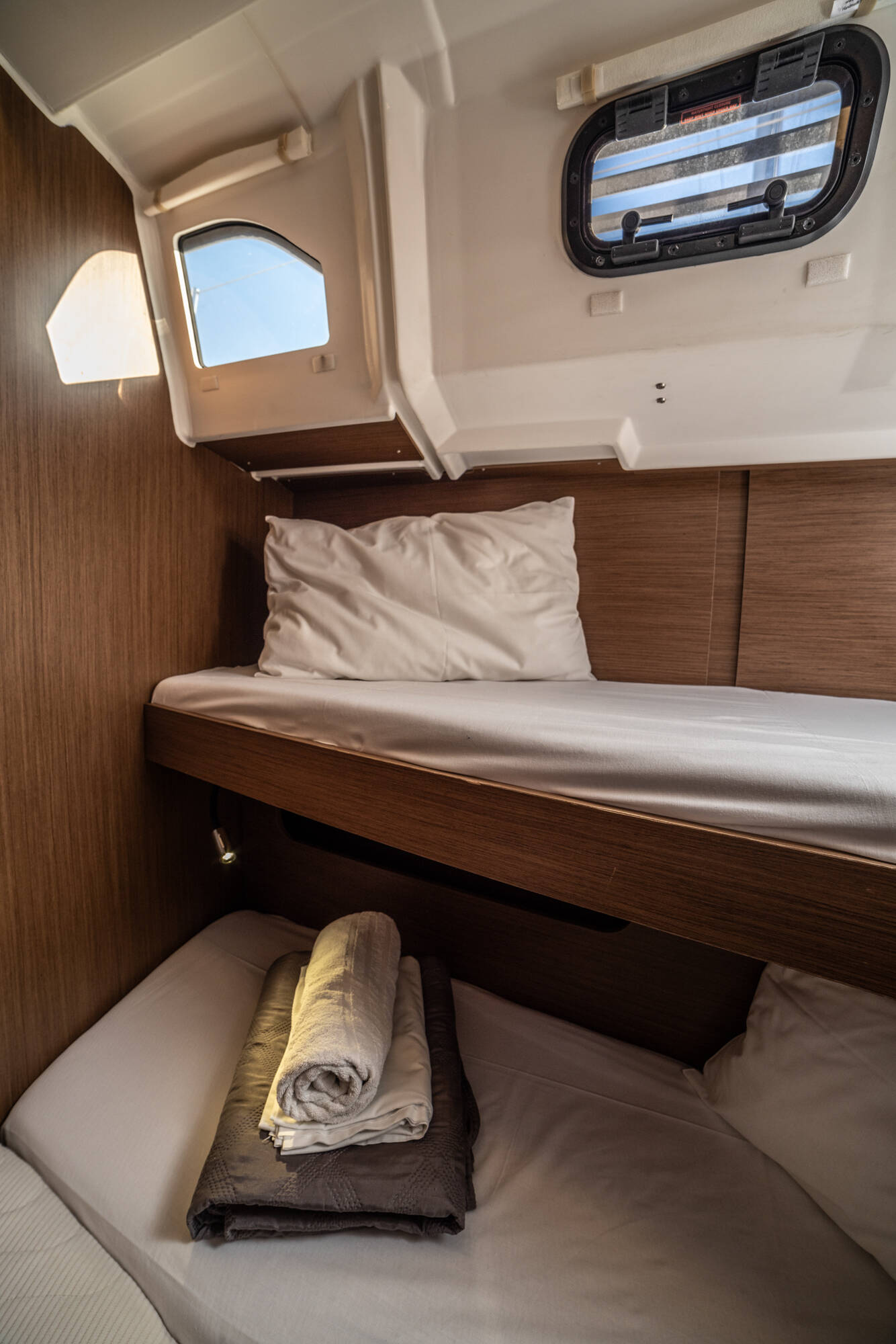 Sailing yacht Oceanis 46.1 Mary Too